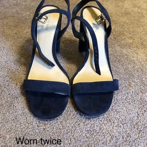 Gianni Bini navy heels